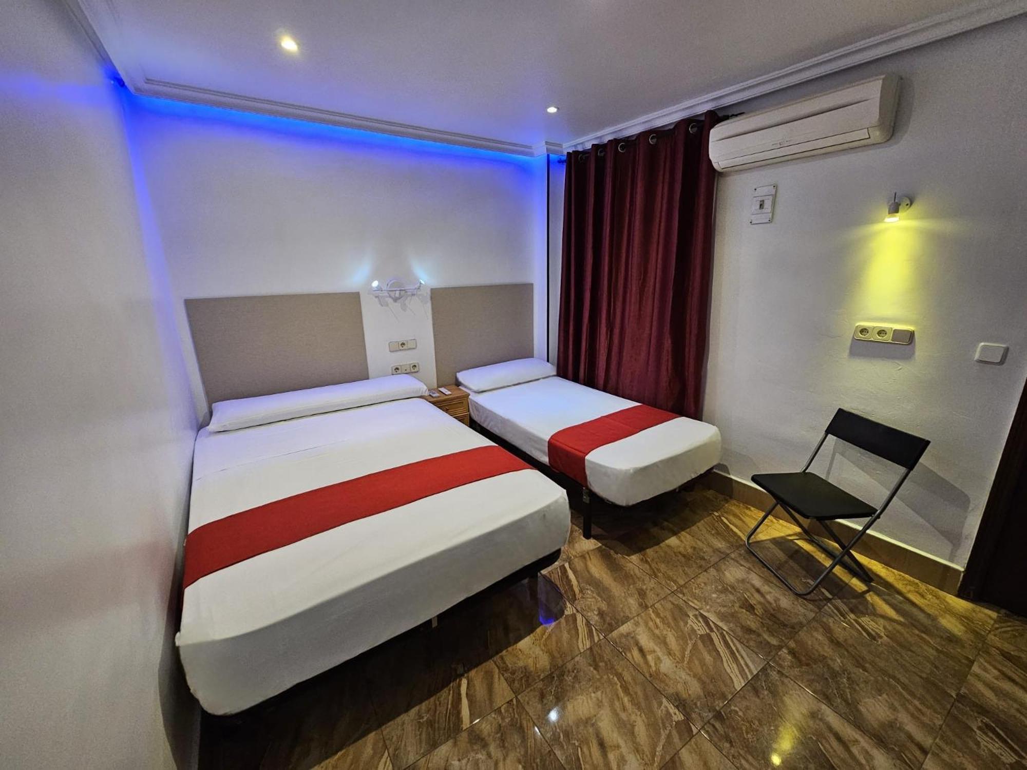 Hostal Las Vegas مدريد المظهر الخارجي الصورة