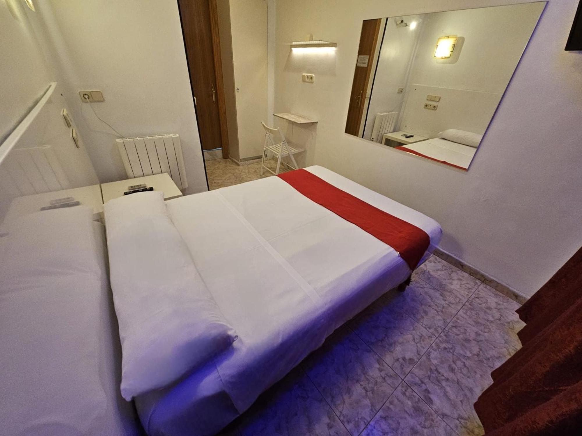 Hostal Las Vegas مدريد المظهر الخارجي الصورة